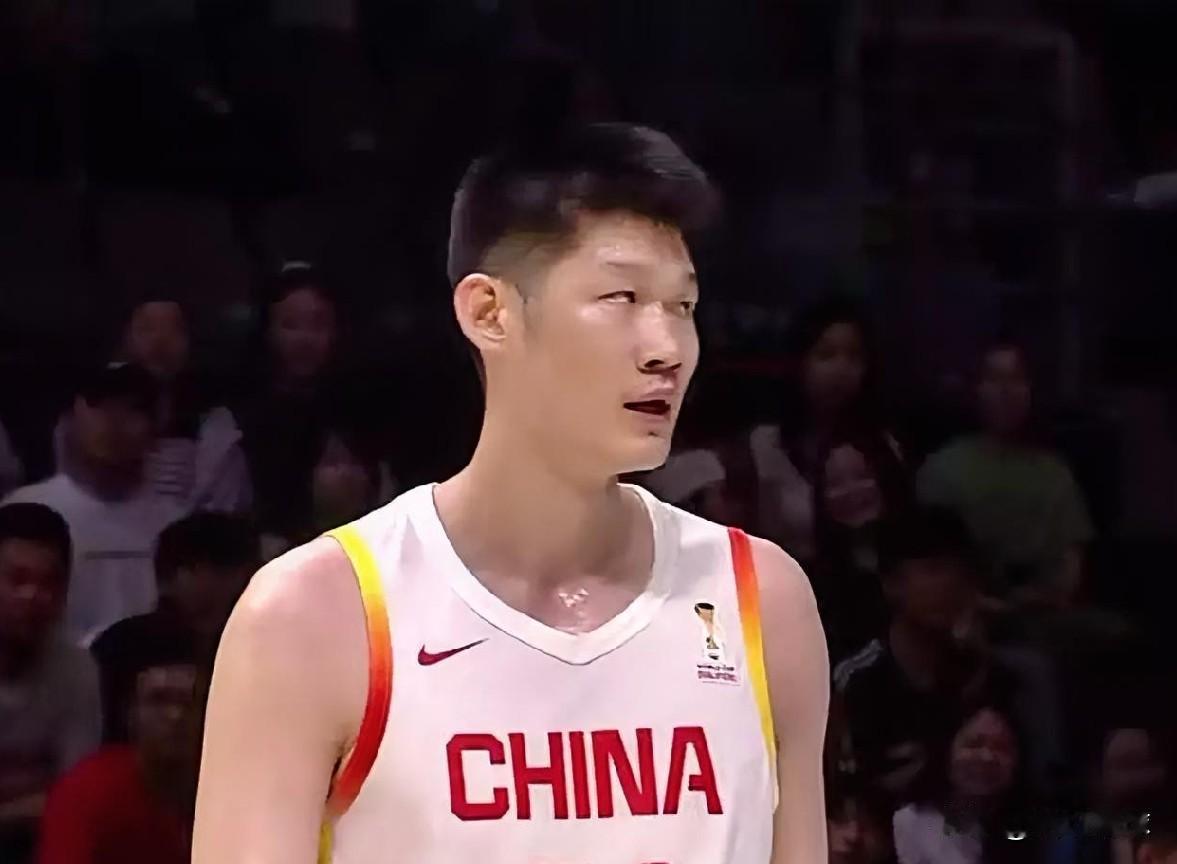 5人得分上双！！！中国男篮92-74大胜台北男篮！！！
赵继伟：12中6，三分球