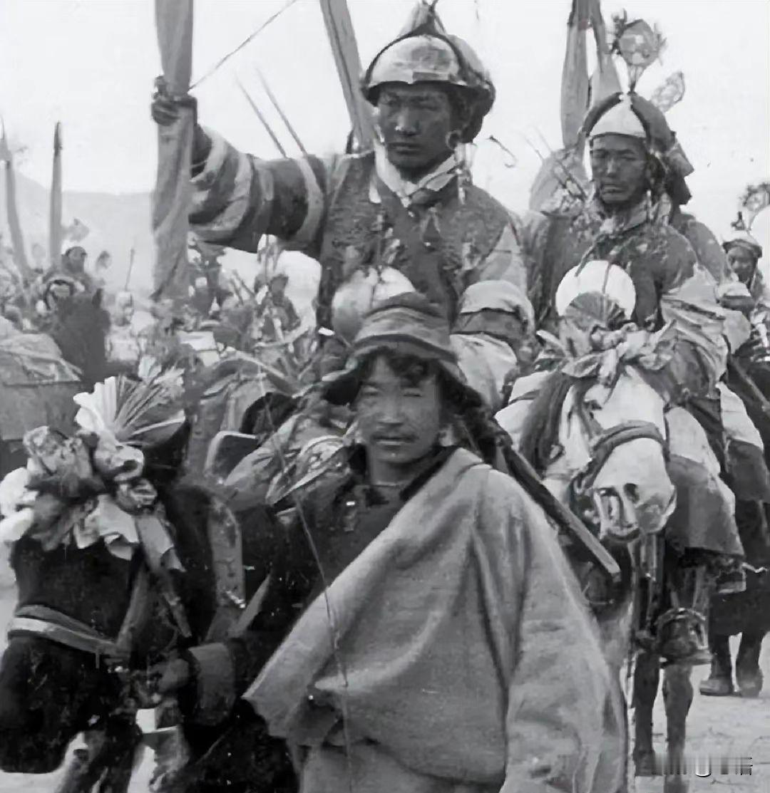 为何唯有康熙，彻底解决了千年西藏治理难题？
 
西藏的问题，唐朝整不明白，元朝整