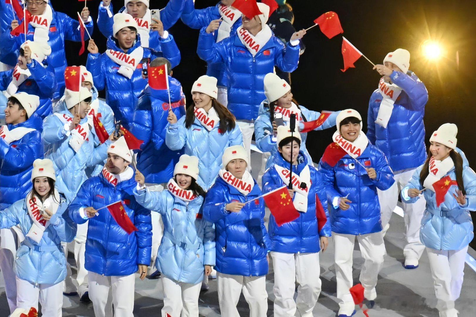 肖战冬奥短片滑冰首秀短道速滑比赛规则帮你整理好了，看冬奥会先看懂规则！米兰冬奥会