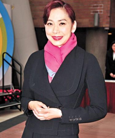 现代女人都抢着嫁豪门，而，邝美云，郁三过豪门而不入，让人感叹！简直太飒了！这是为