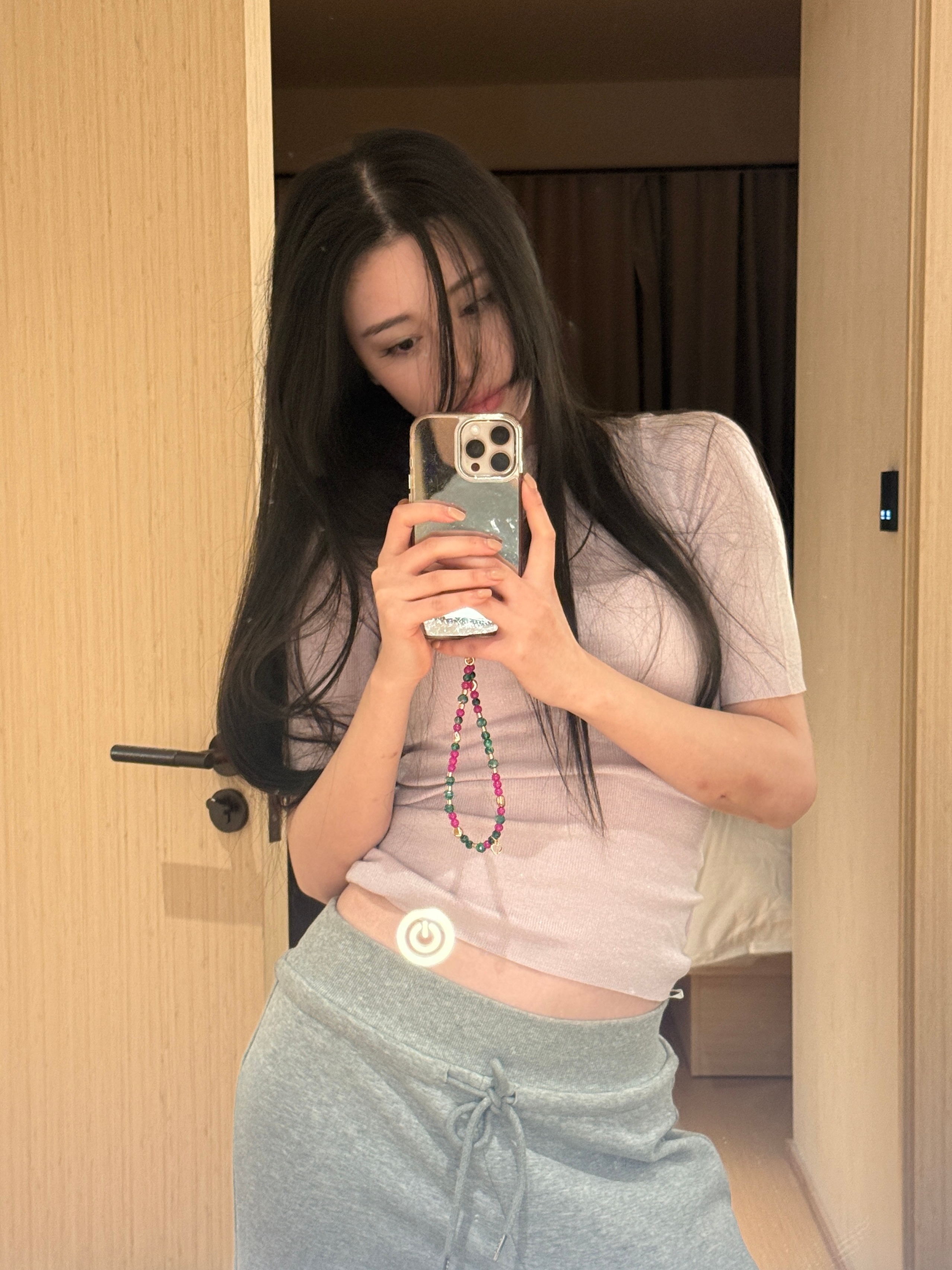 昨天的自拍忘了发[yeah] ​​​