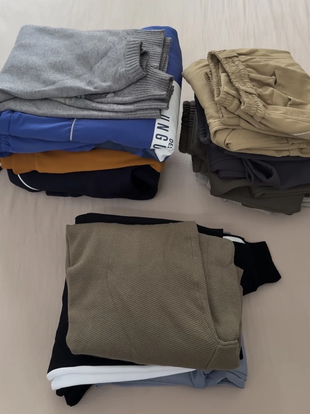 广东人冬天全部的衣服和被子