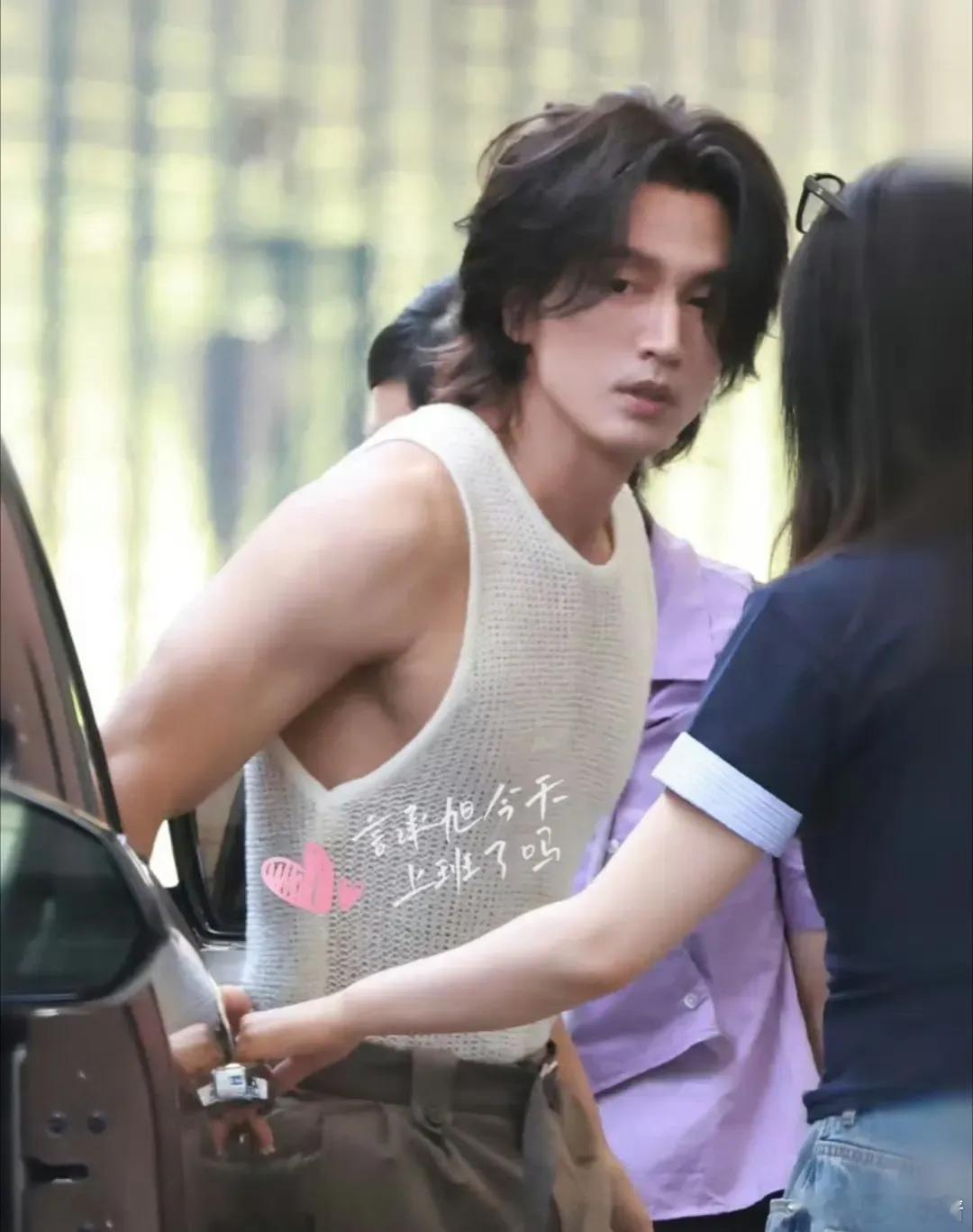 48岁男神言承旭这颜值，这身材，这状态哪像马上要五旬的人， ​​​