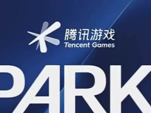 不是没客服，是让你找不到。打客服电话，AI 陪你玩；去微信排队，194 人等两小时。你充几千块，客服