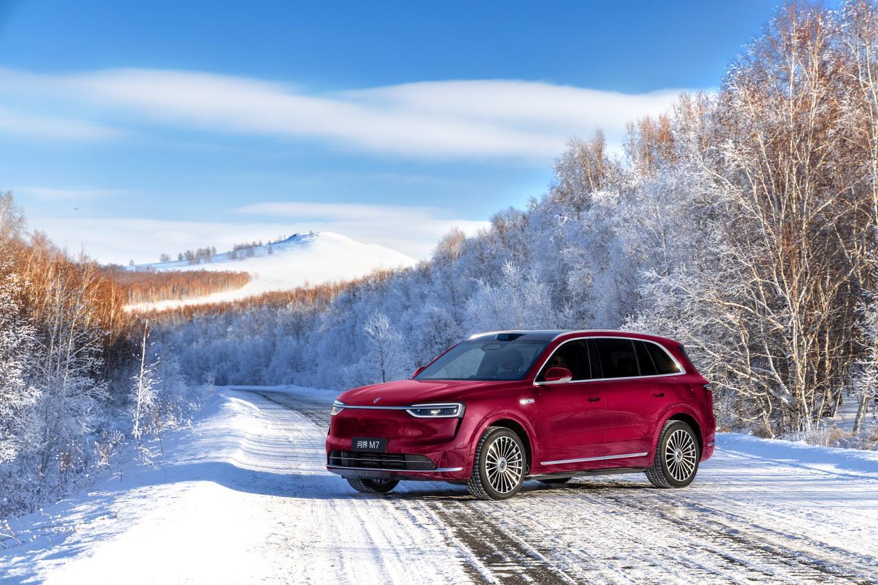 【功能进阶焕“新”出发，问界M7迎来新年OTA升级】春节来临之际问界M7开启新一