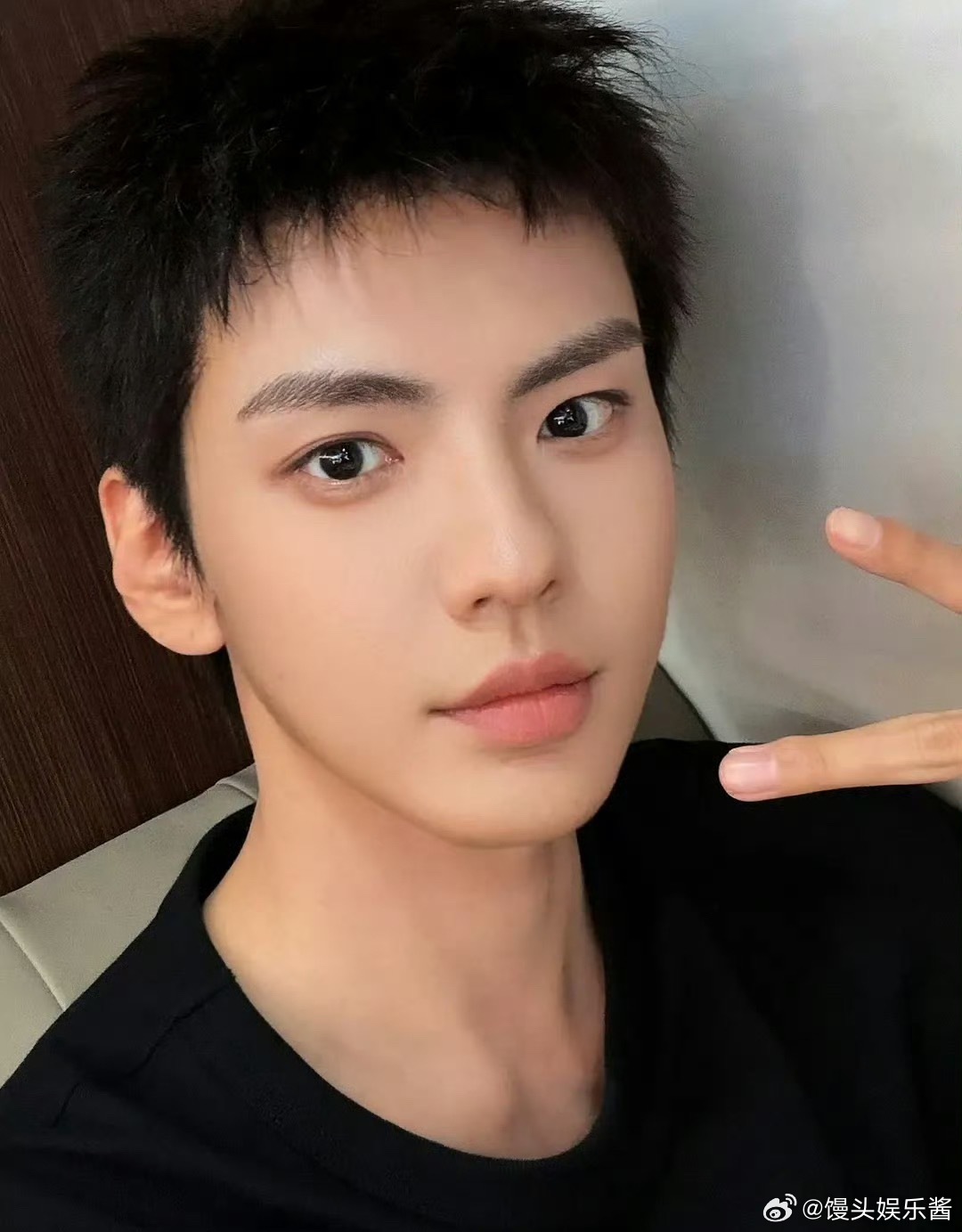 毕雯珺的脸和之前不一样了吗 