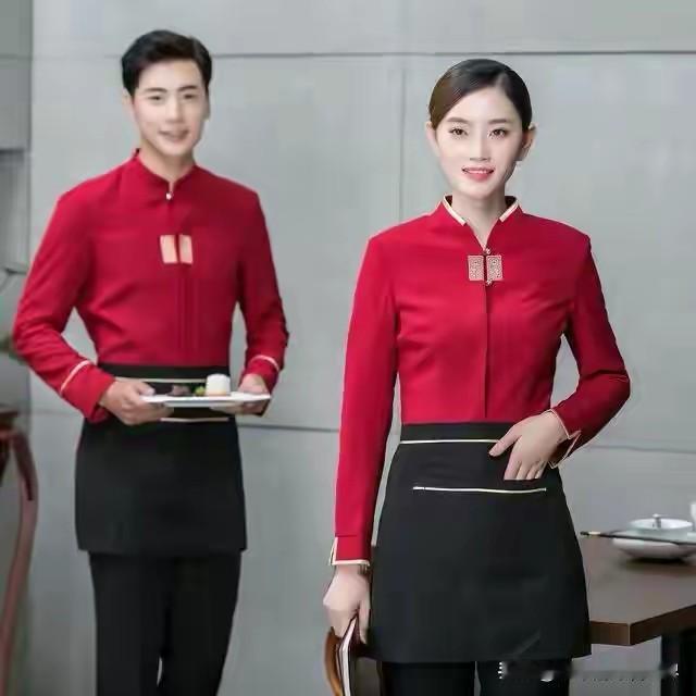 ＃一起来分享美丽的图片＃  人民大会堂盛大的国宴上，最夺目的并非到场的外宾，而恰