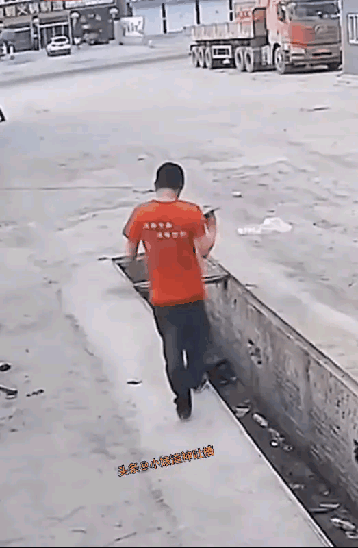 不作死就不会死[捂脸][捂脸]