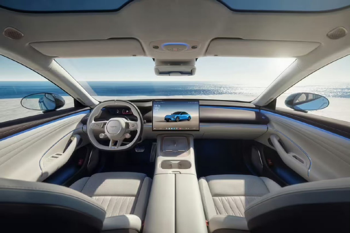 小米公布新一代SU7砂陶米内饰色比初代内饰更简洁了些，可惜没有天际屏 