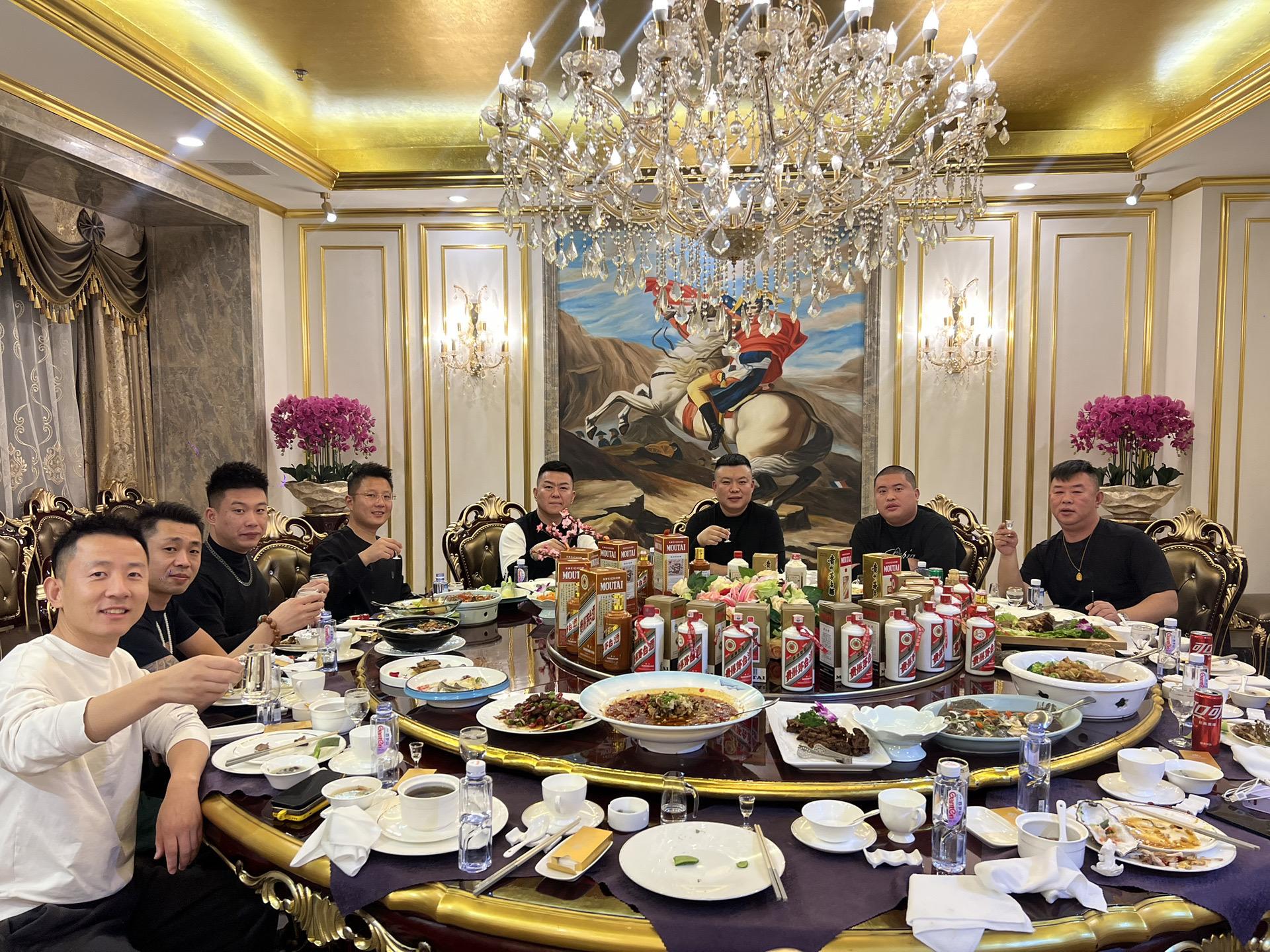 财富不是一辈子朋友  朋友确实一辈子财富