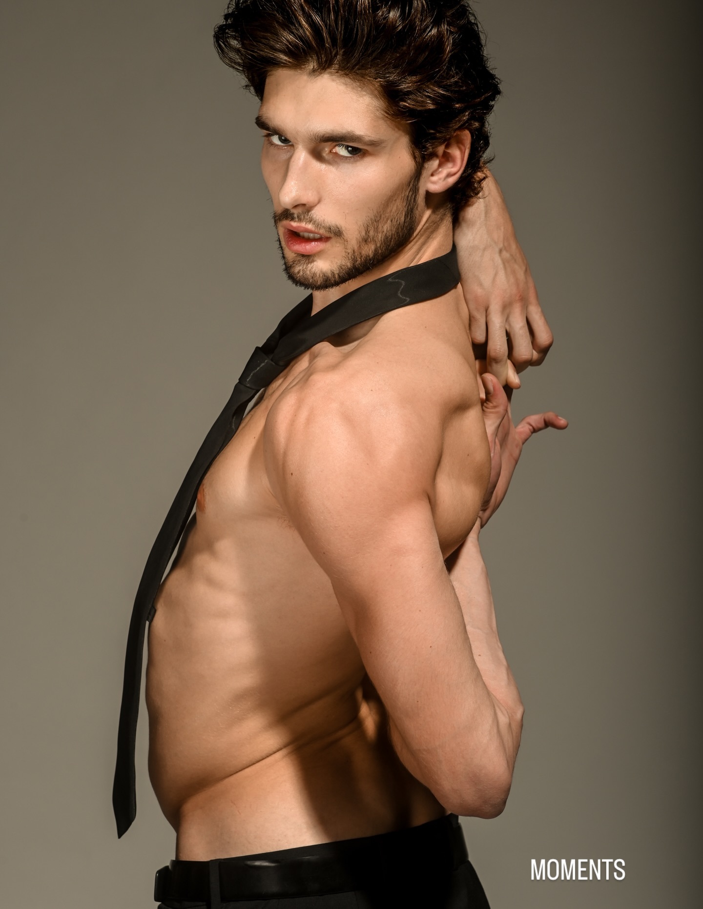 模特: Austin Miller | 📸摄影师: Frank Louis