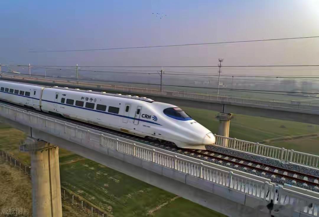 沿海高铁：为广东经济高质量发展注入新动能
 
沿海高铁以时空重构为核心，通过要素