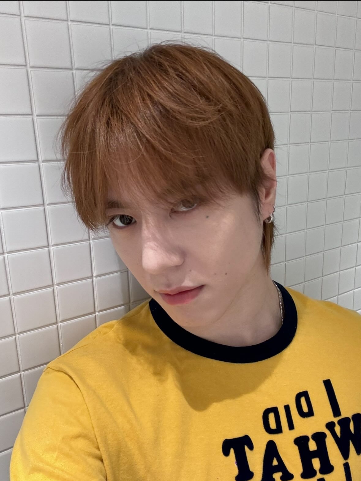 260526 金有谦更新“就是把以前的发了(照片) 🐤💛🫡” 