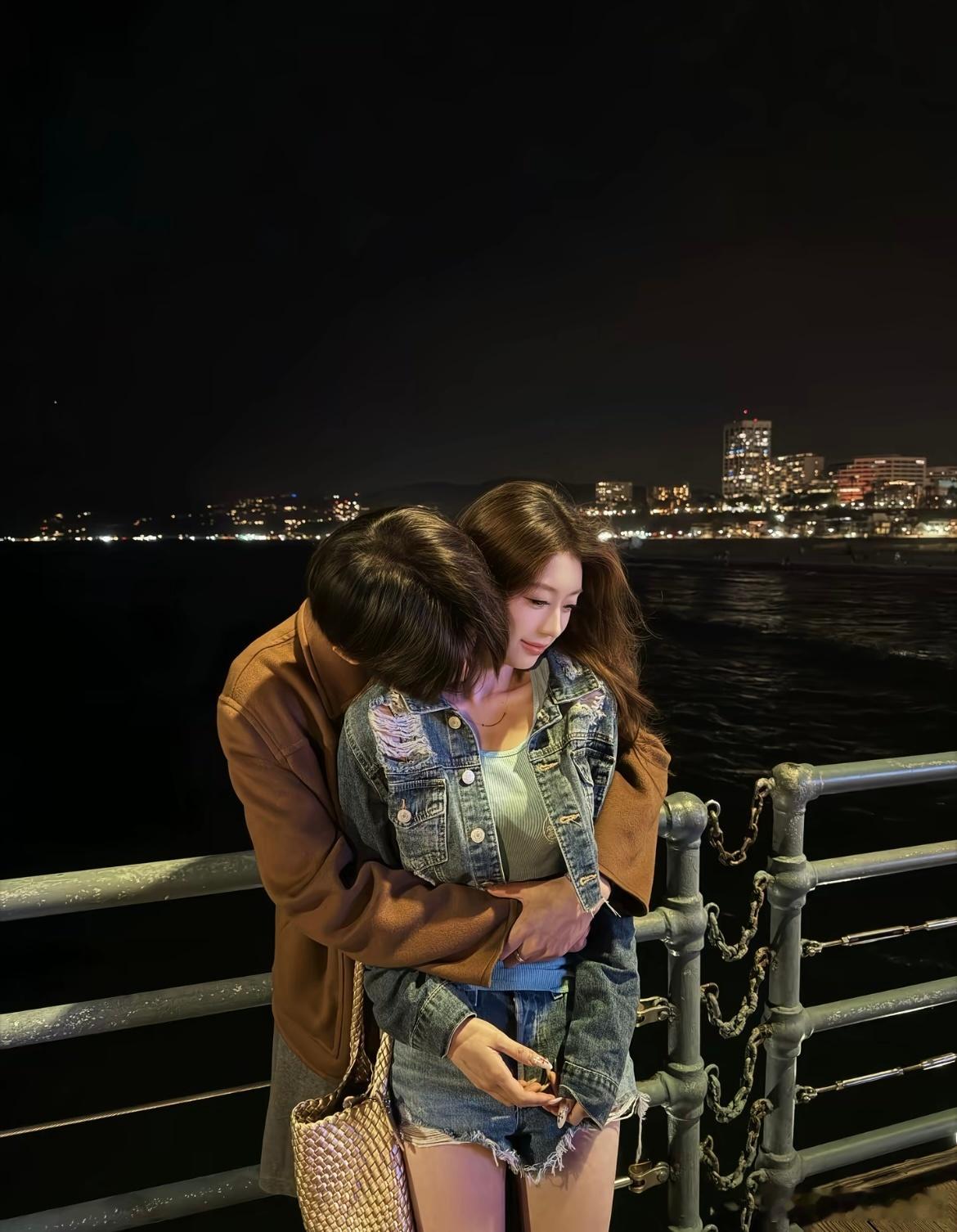 我只希望你眼里只有我 