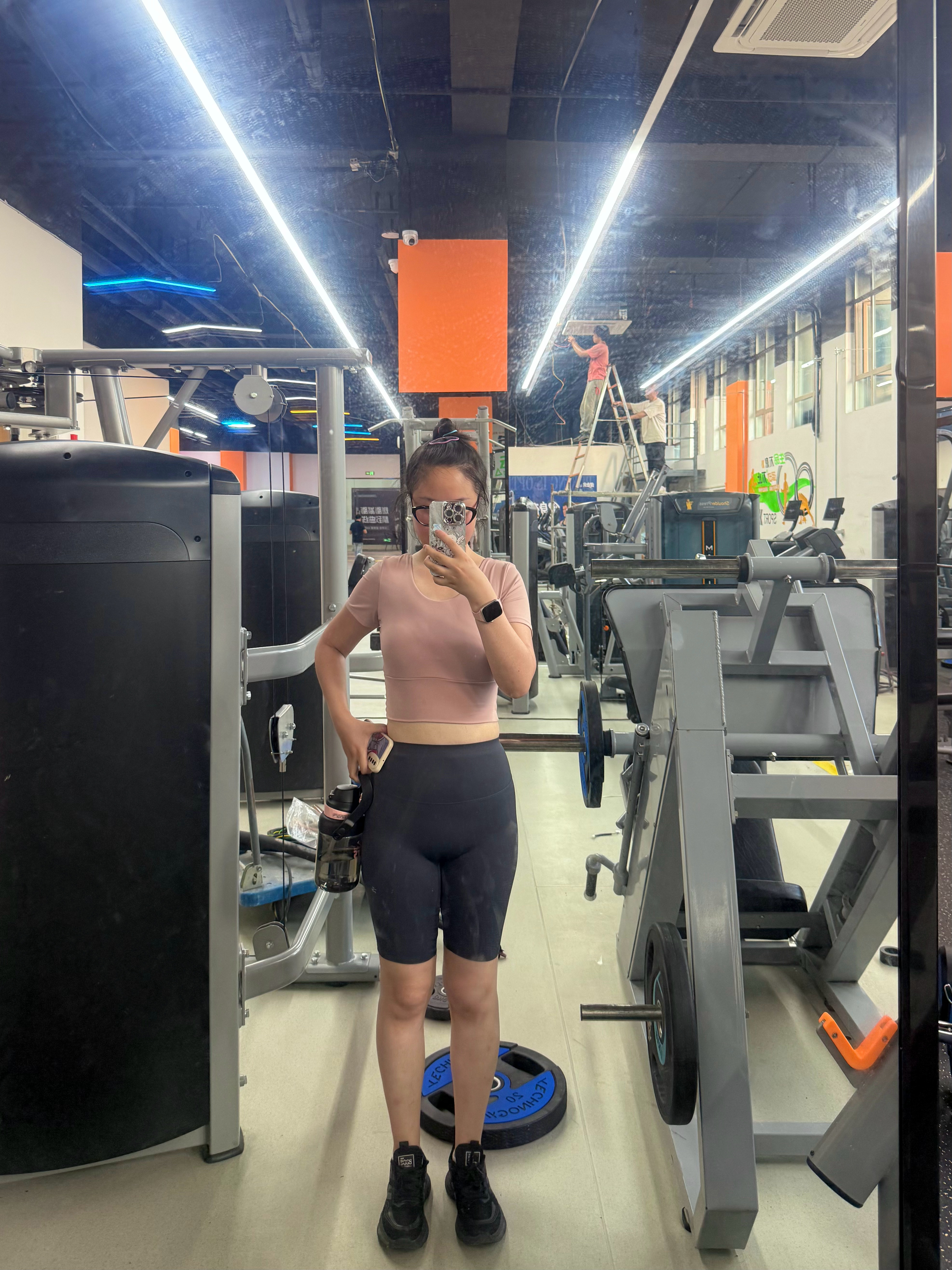 预告，，我婆婆放暑假后我们就一起再去平潭玩！。我必须在海边再次出片💪我练练练 