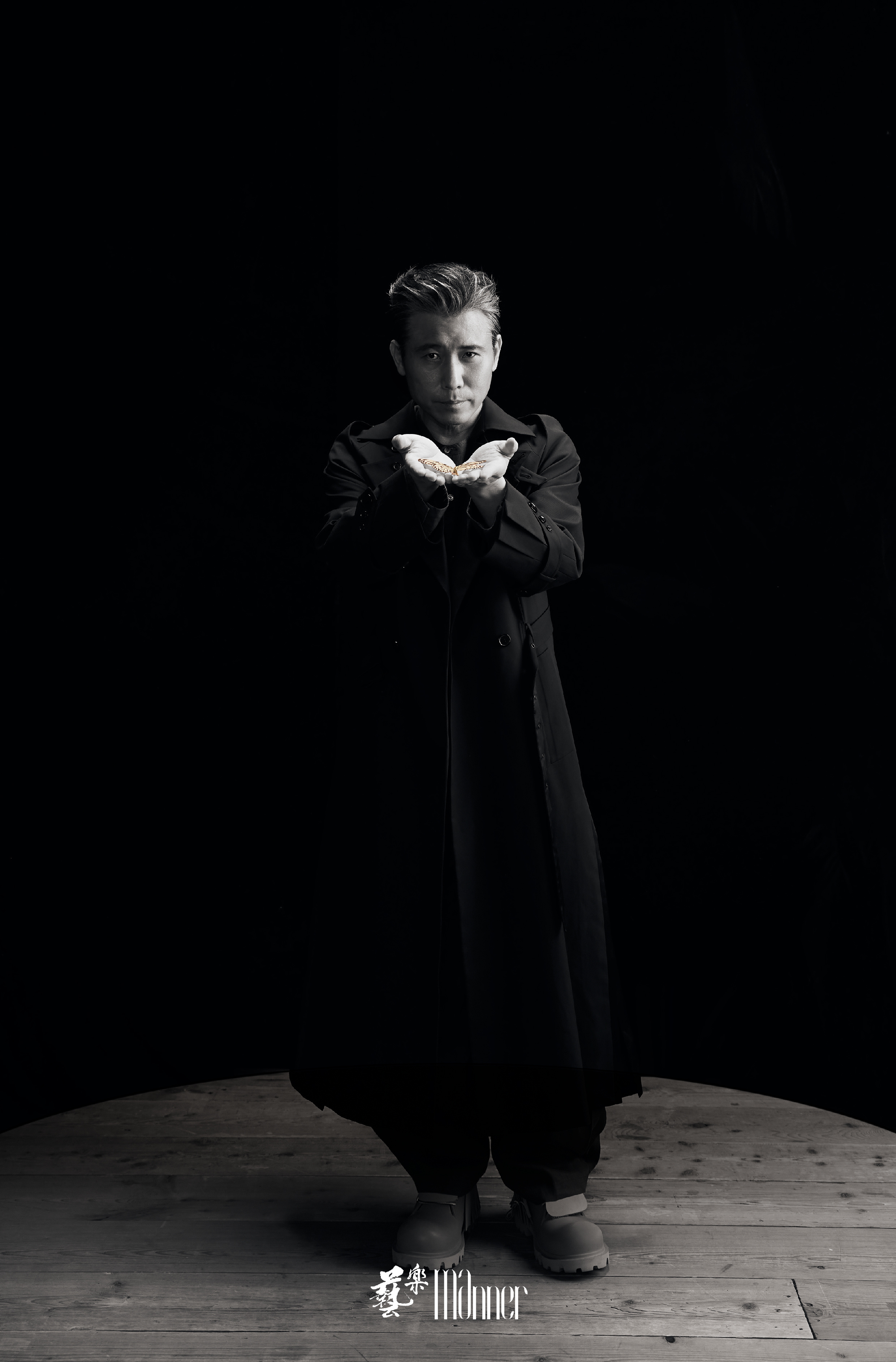 李乃文当星光落进掌心时每个人都有一颗属于自己的“命运之星”，在静默中照耀其独一无