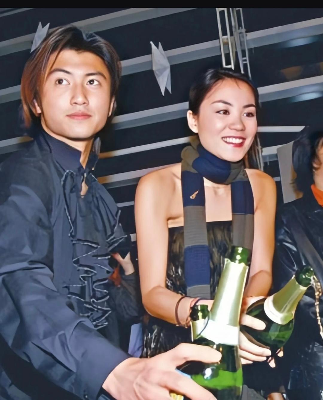 锋菲恋这档子事儿，圈里人早看透了——他俩压根儿没打算按世俗那套“过日子”的剧本走