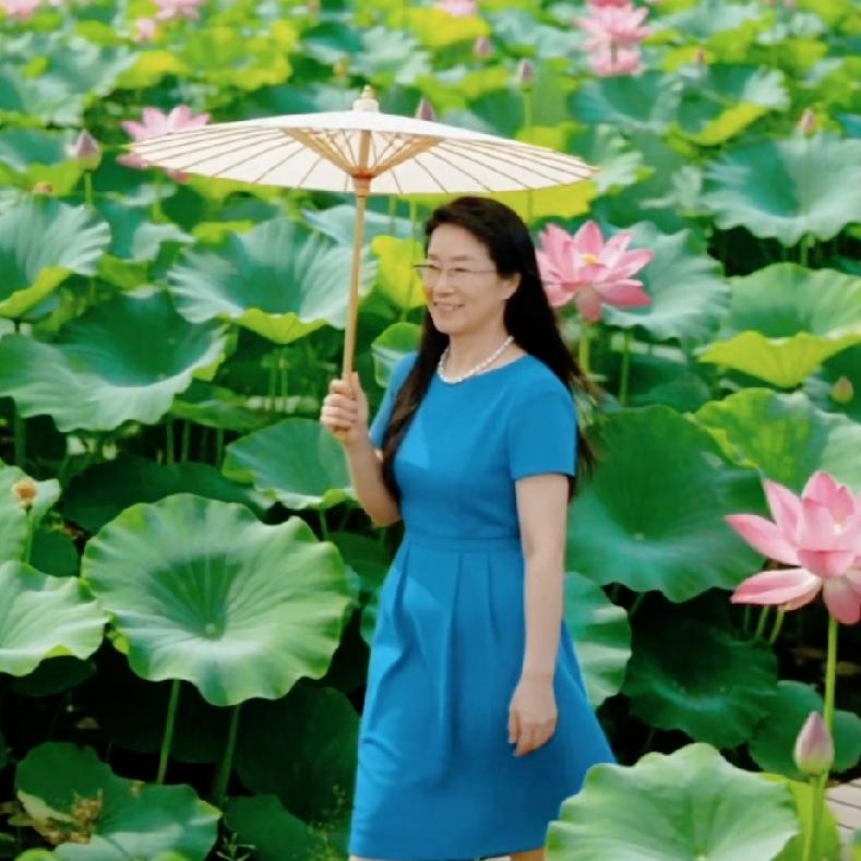 “女人啊，一定要自爱！你自己都不爱自己，还指望谁来爱你。”
这话是谁说的？不爱自