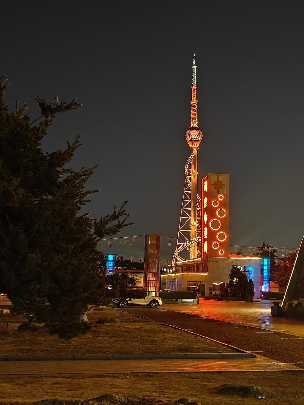 想去雕塑公园跑个五公里，结果还没走到就快累死了[捂脸]
最近两周有点不自律了！下