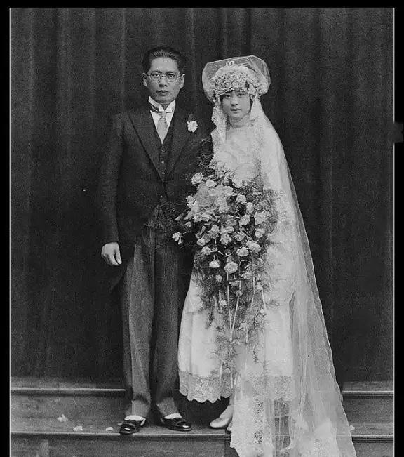 1971年，宋子文去世前把日记捐给美国，要求30年后公开。谁知，日记被公开后，里