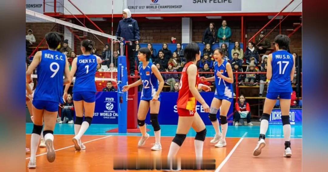四连胜锁定小组头名，U17女排刮起青春风暴
四连胜锁定小组头名，U17女排刮起青