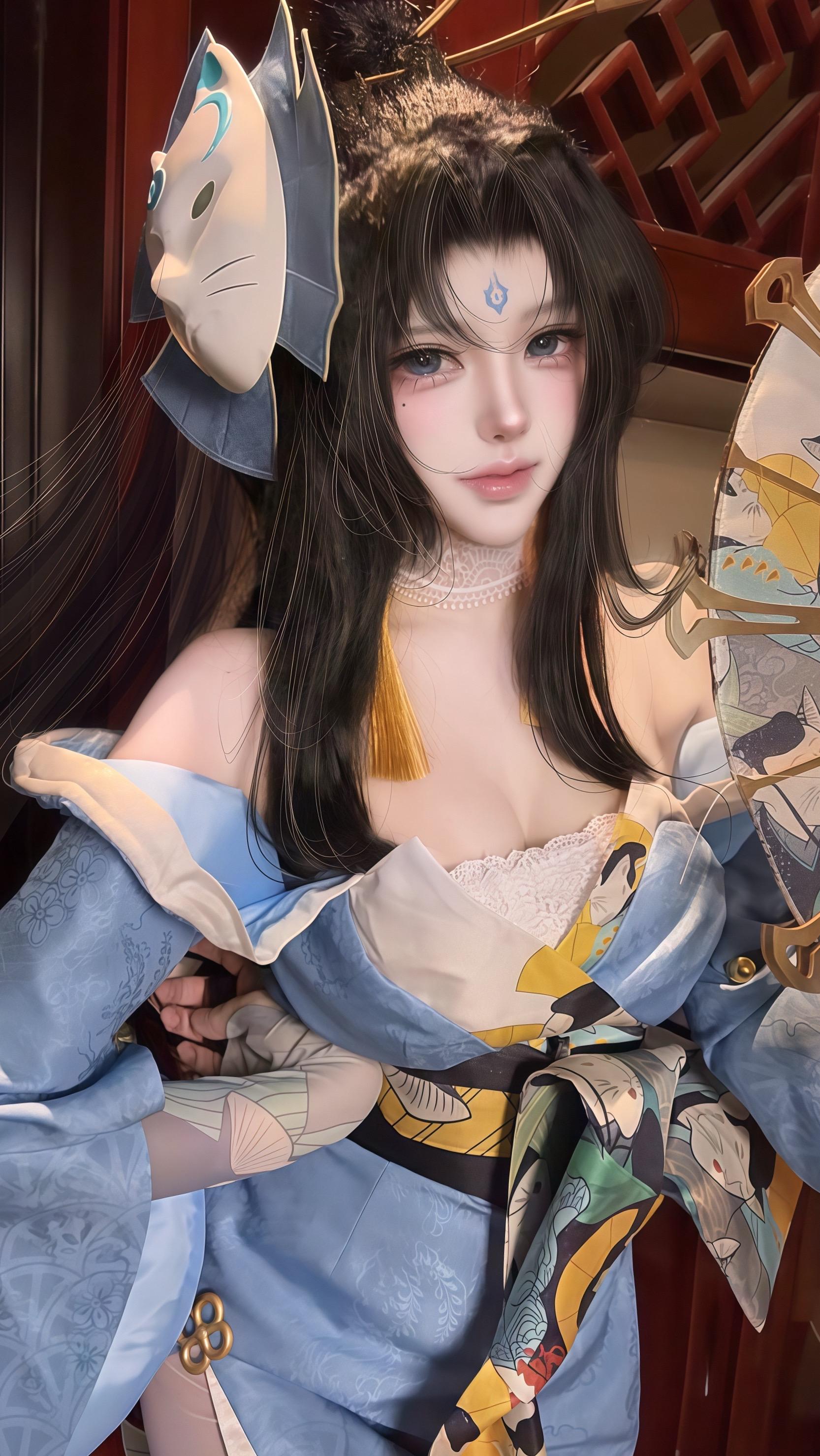 见面先吃一扇子。