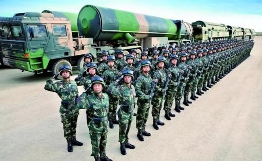 美国战略专家表示：如果美国真的插手了中方的台湾问题，那么中国的军队很有可能在30