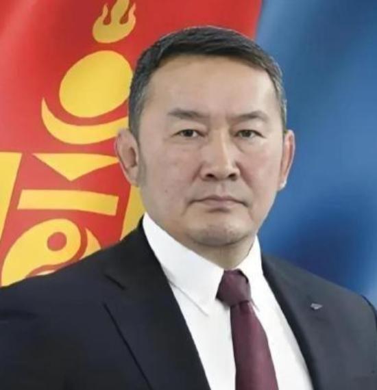 离谱到不敢信！一个坐拥 156 万平方公里国土的主权国家，居然被中国一个省碾压到
