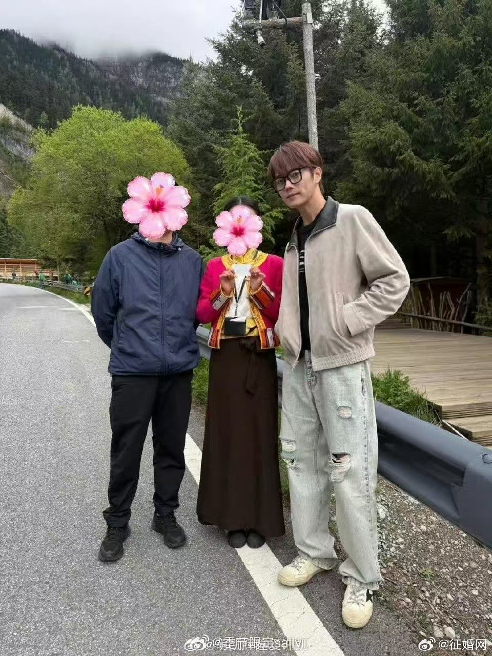 路人九寨沟偶遇许凯网友九寨沟偶遇许凯 路人九寨沟偶遇许凯 