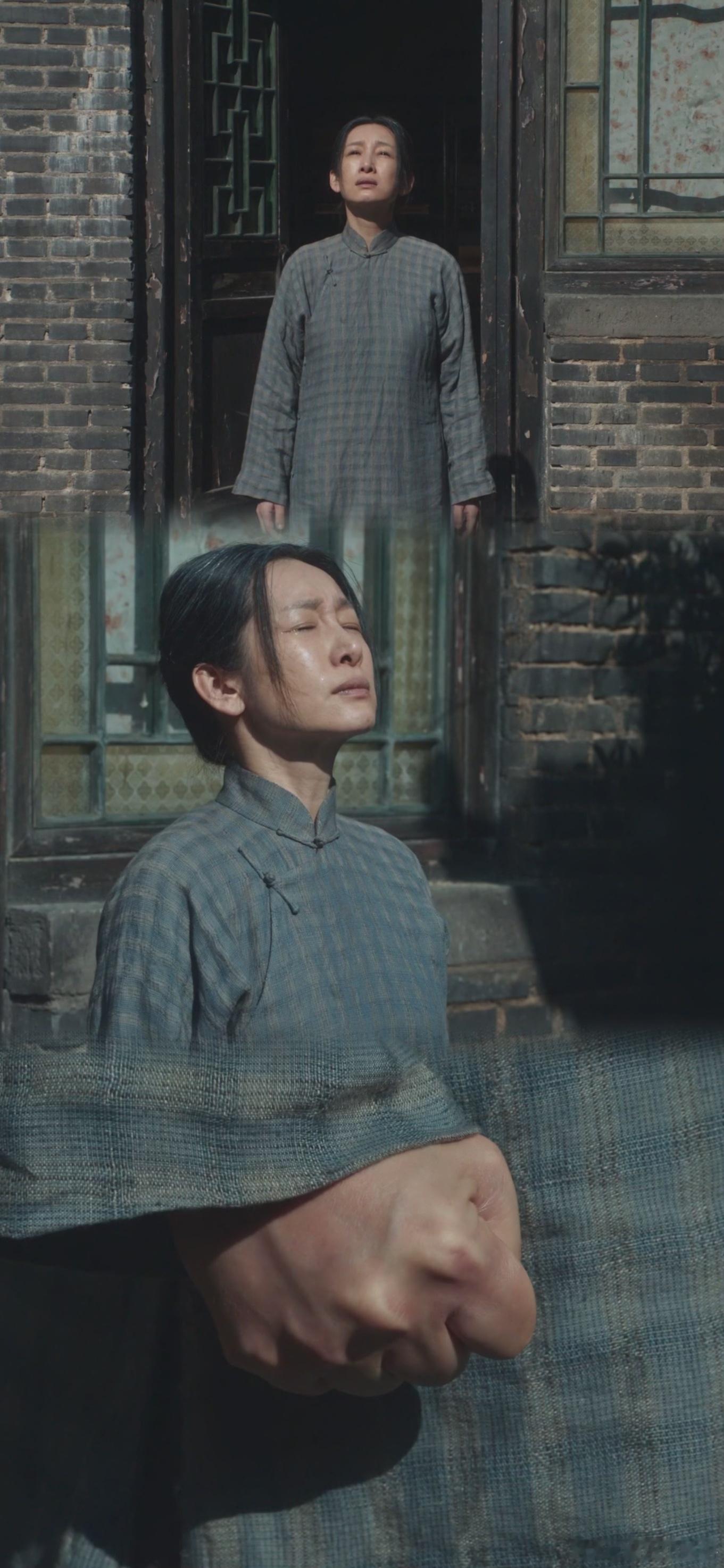 生万物极其震撼的2分钟 秦海璐用两分钟演尽一生！主母的气场、信仰破碎的空茫、砸牌