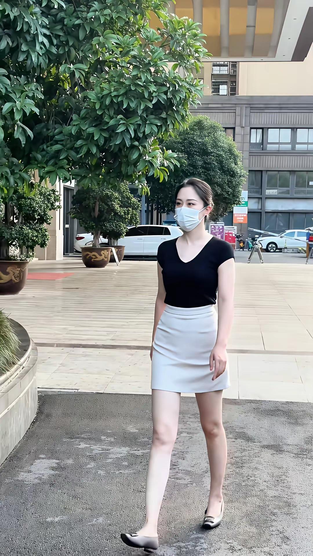 这是李主任吗？这气质，这身材，这皮肤，顶不住啊男人喜欢什么身材的女人 记录生活，