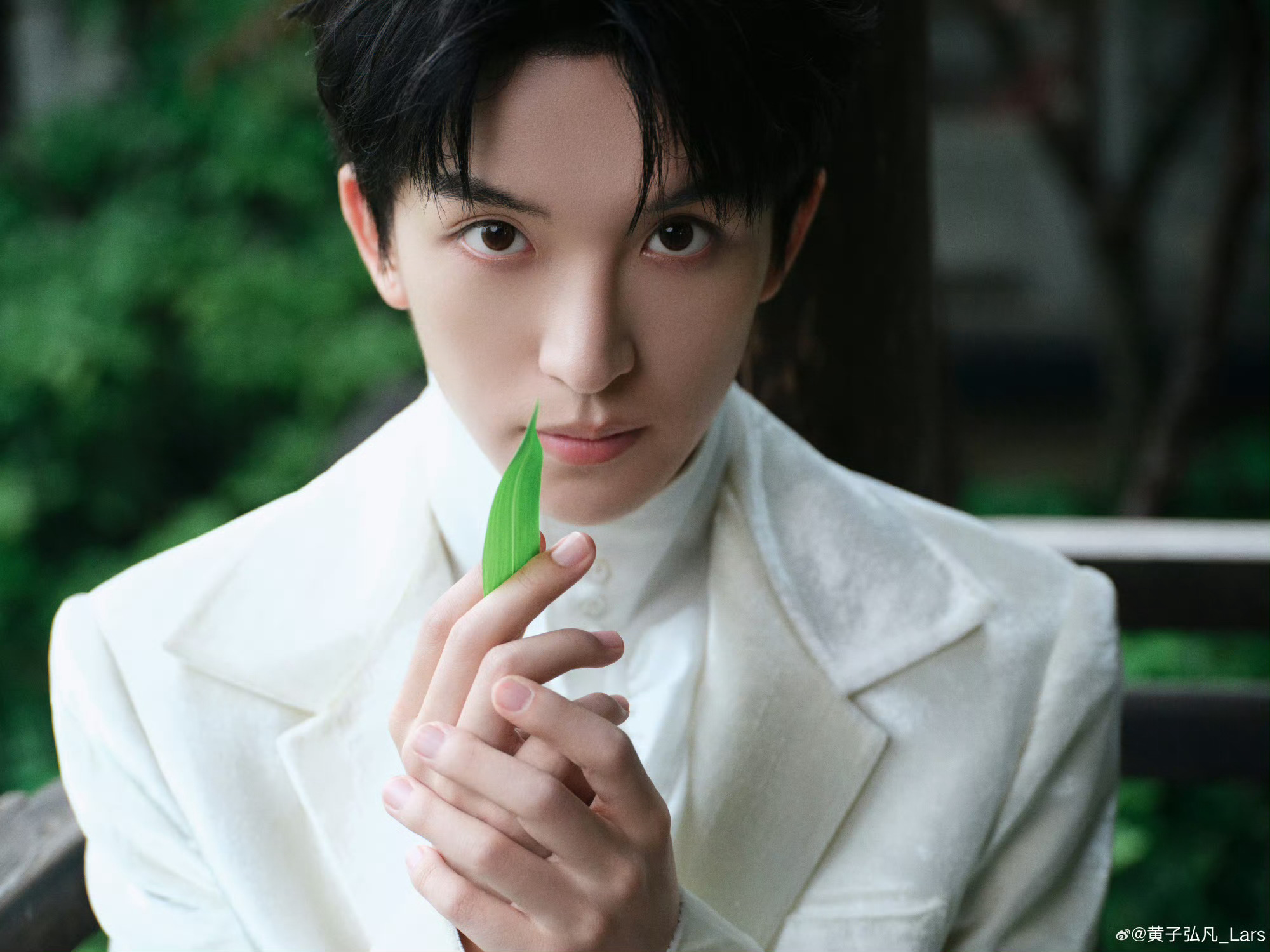 黄子弘凡郭俊辰来自时光这个黄子弘凡真的也太会唱了吧！！超级好听的声音超好听的歌！