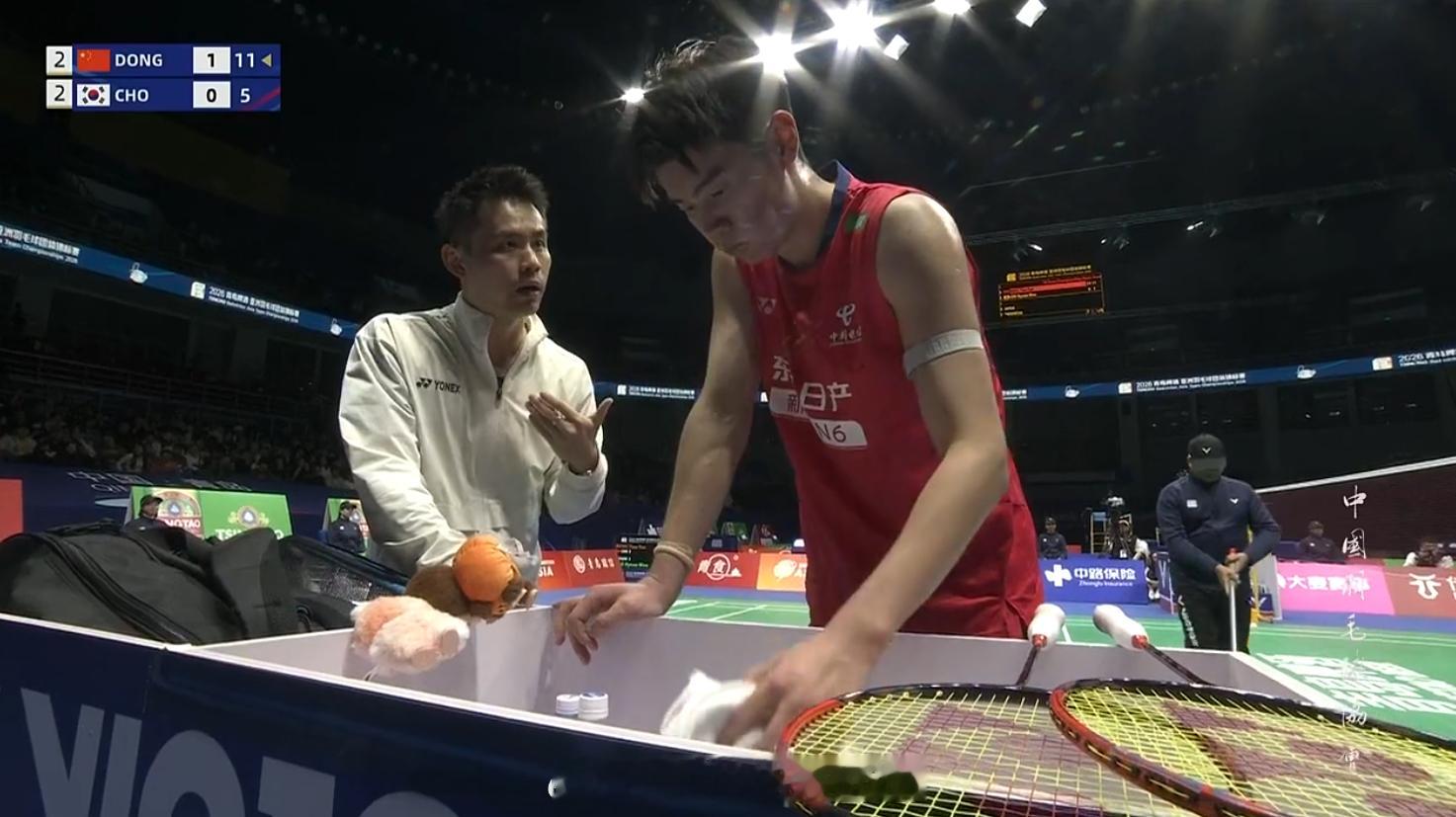男团 半决赛 中国 2-2 韩国 男单 王正行 19-21 21-16 13-2