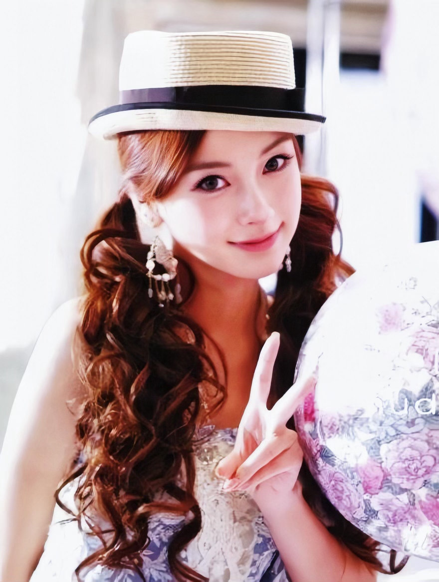 angelababy [心]杨颖 中午都吃什么好吃的啦​​​