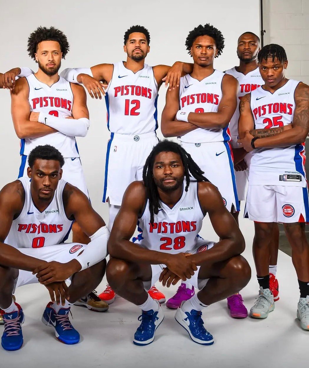 活塞大胜76人，提前锁定东部第一！上一次还是比卢普斯“活塞五虎”时期（2006-