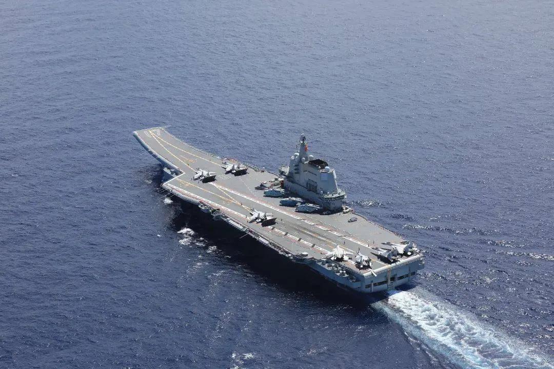 日本与中国较劲，瞄着中国055万吨大驱，要建造2艘排水量2万多吨的驱逐舰，瞄着中
