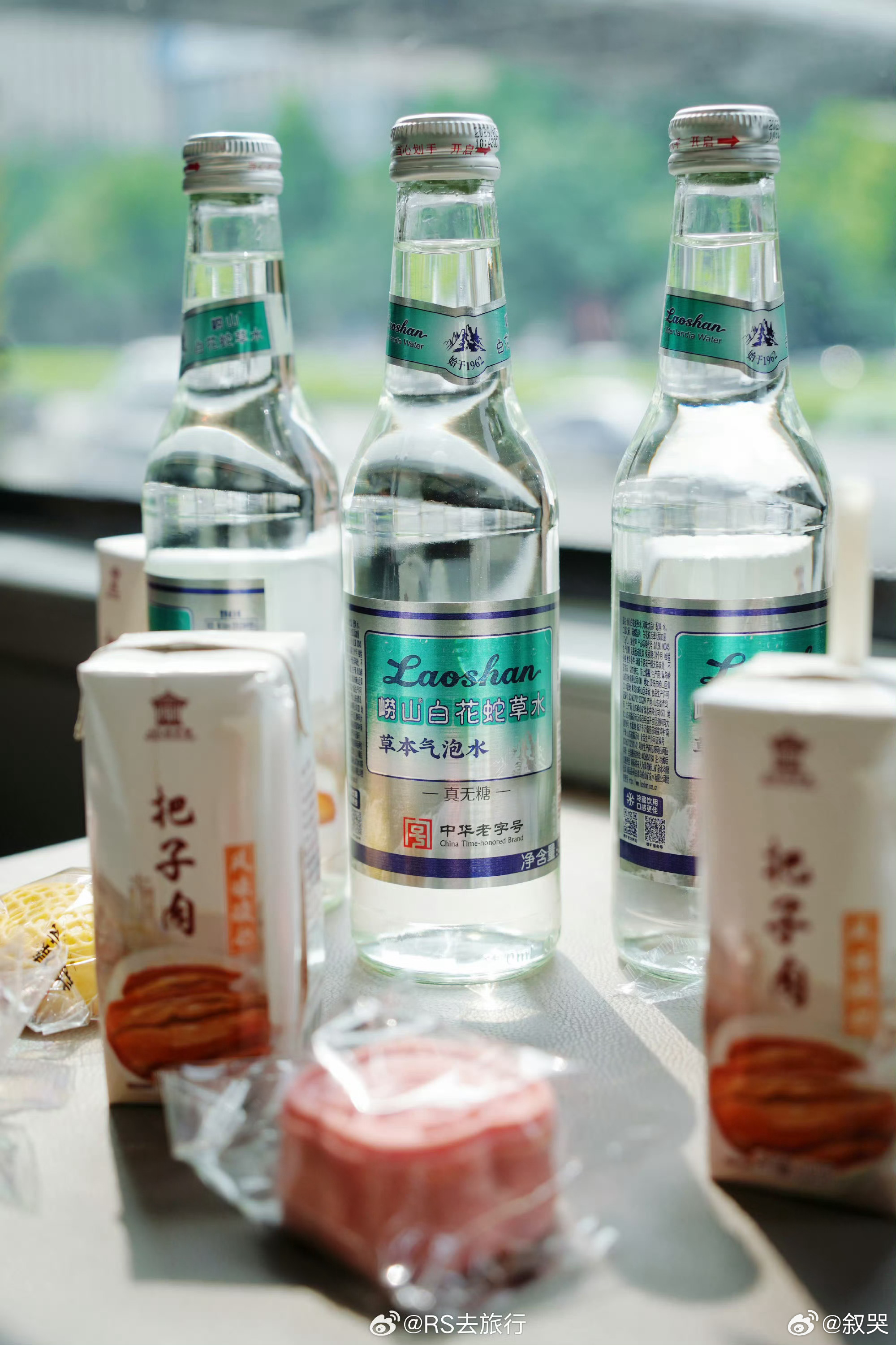 济南真的藏不住！免费玩水、平价小吃、傍晚超然楼亮灯，不用赶行程，随便走走都能挖到