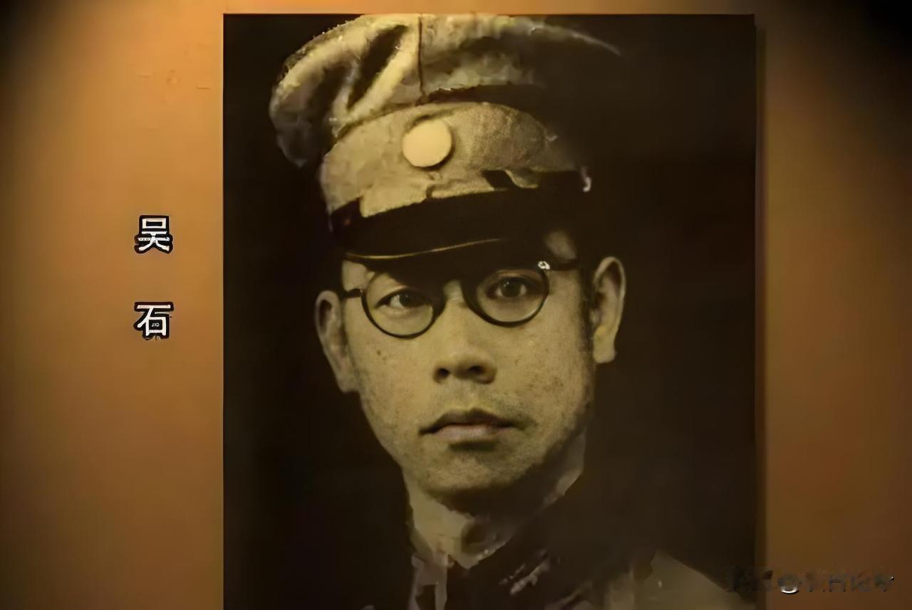 在《沉默的荣耀》中，吴石的死敌是谷正文，有人认为，吴石与谷正文之间的暗战，是国共