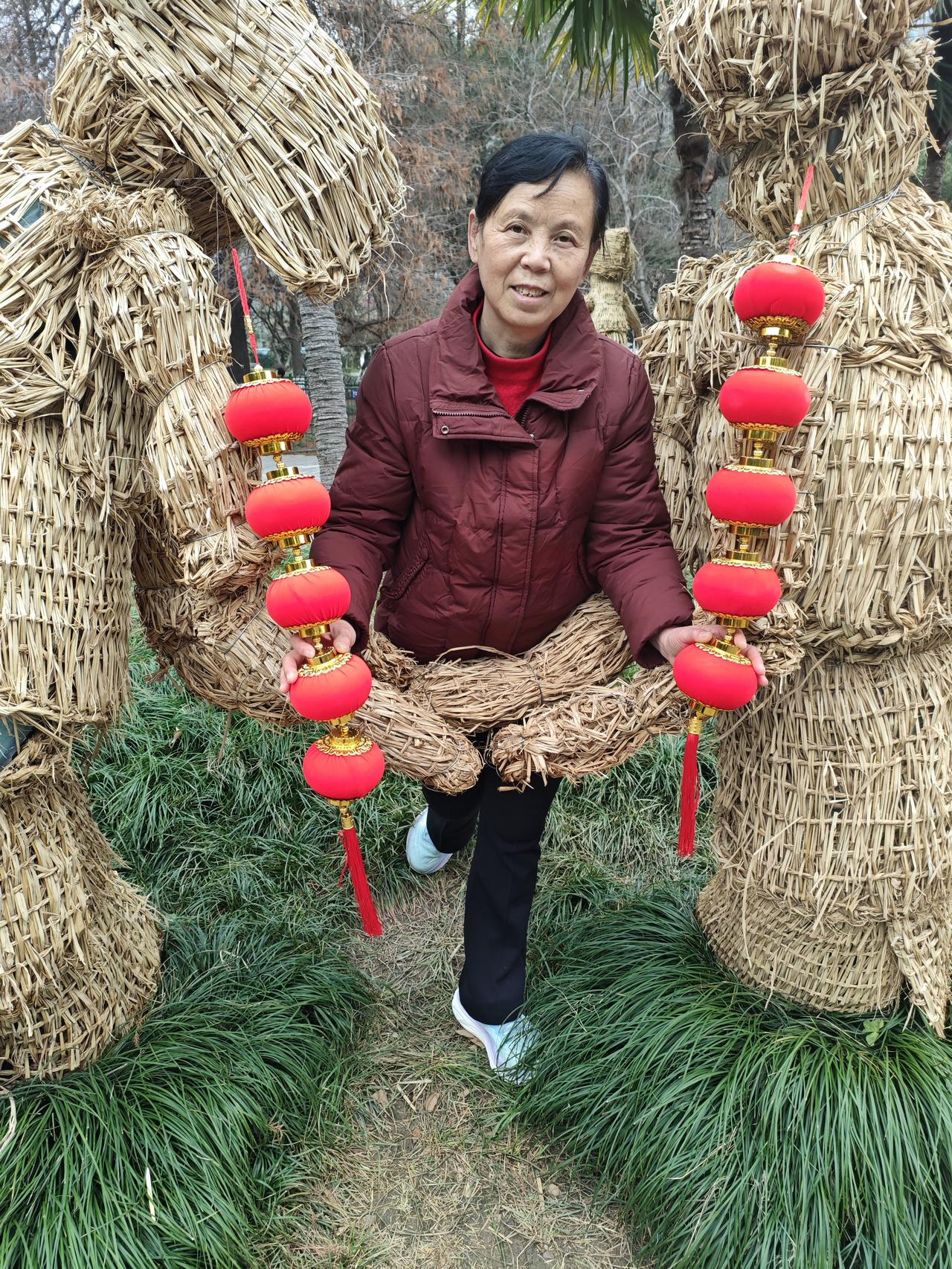 向死而生的心态是老年人智胜繁复心态的法宝，有了它，视世界为空无是自然的事，无需强