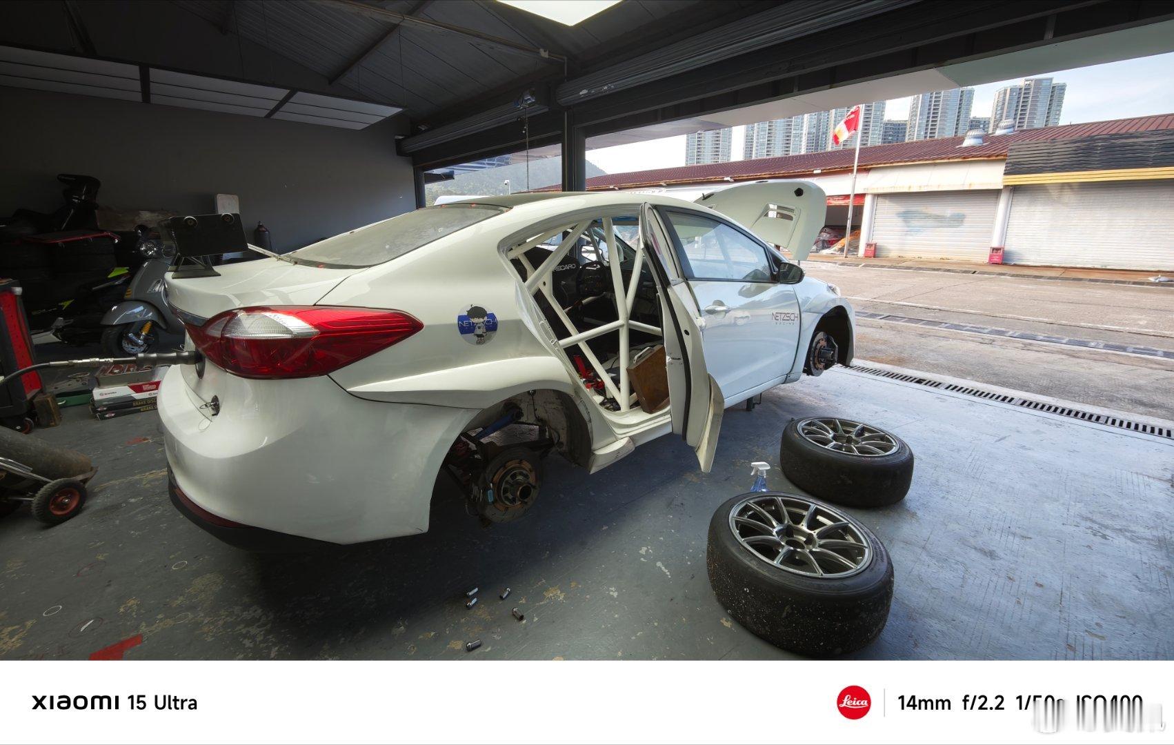 累死我了，真开不动了，400匹的前驱车，只能哄女朋友一样哄着开 珠海·珠海国际赛