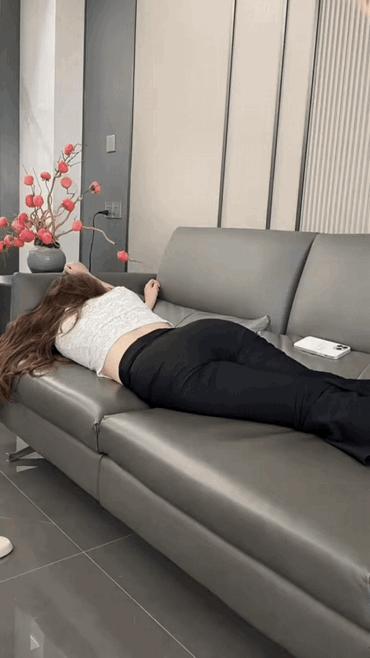 [大笑]看着都疼，美女的口型在问候你……治愈系口型 创意口型 美女口型 口型美女