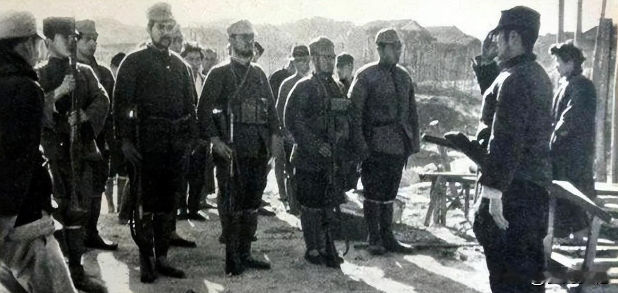 150名日寇特种兵横行吕梁，为何让八路军动用3000主力设伏？韩钧在石沙庄设下口