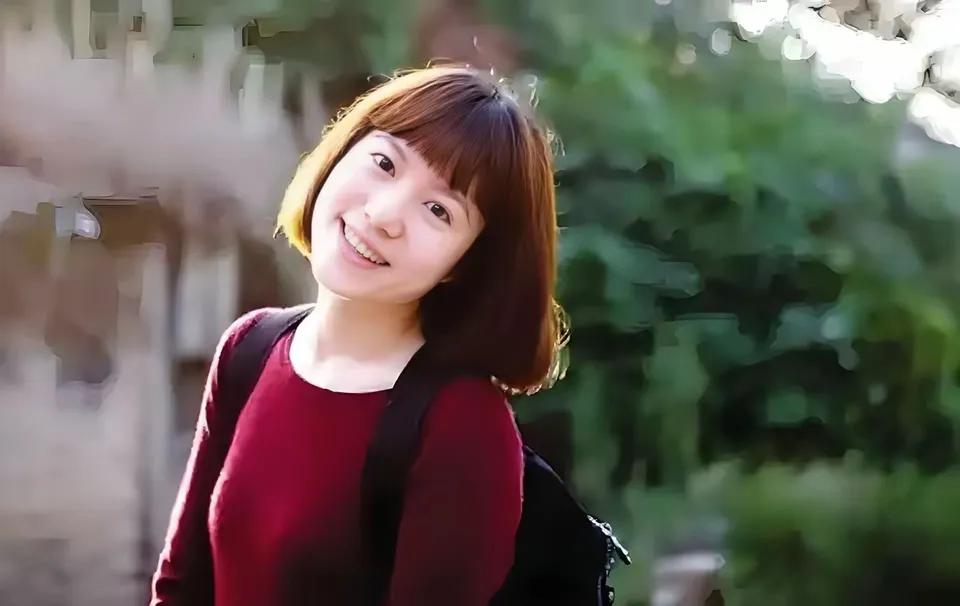 翁帆嫁给杨振宁如果不是爱情，那是什么？是亲情，他们并没有血缘关系，是师生情？也不