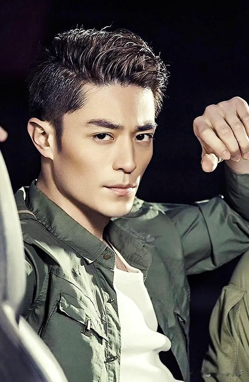 听完林心如爆料，我是真服了霍建华这个“老干部”作风。

谁能想到啊？大家眼里光鲜