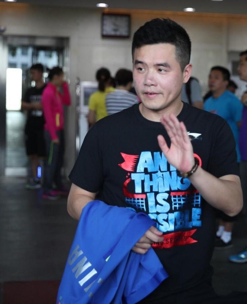 王楚钦恩师刘国正被曝有望回归，助力奥运冲金杀回？这波回归太及时！

国乒教练竞聘