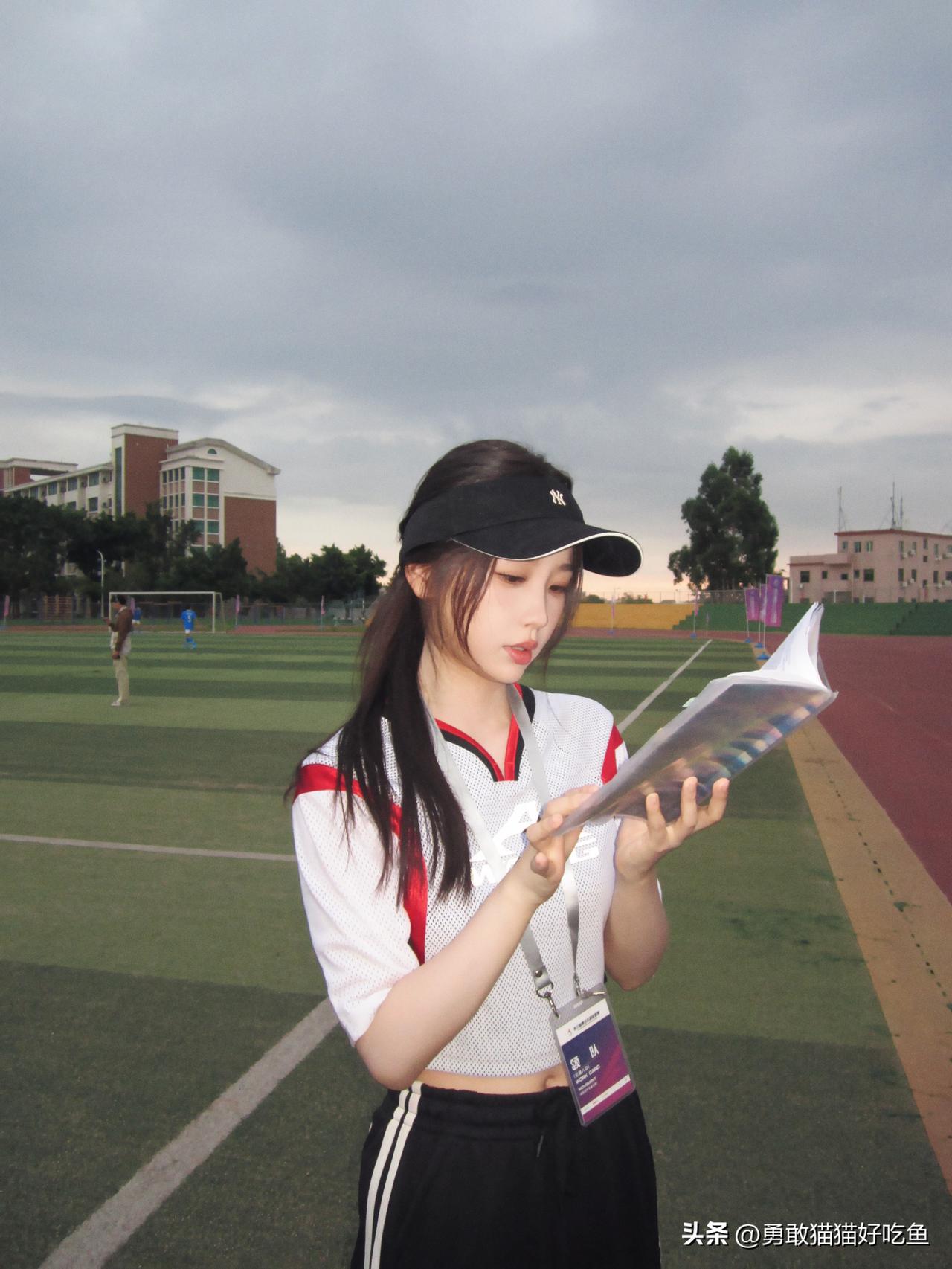 虞书欣分享图片