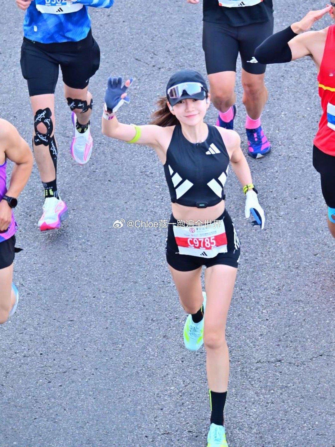 北马3:28安全完赛｜跑量暴跌，结果出乎意料今天在北京马拉松冲过终点的一刻，心中