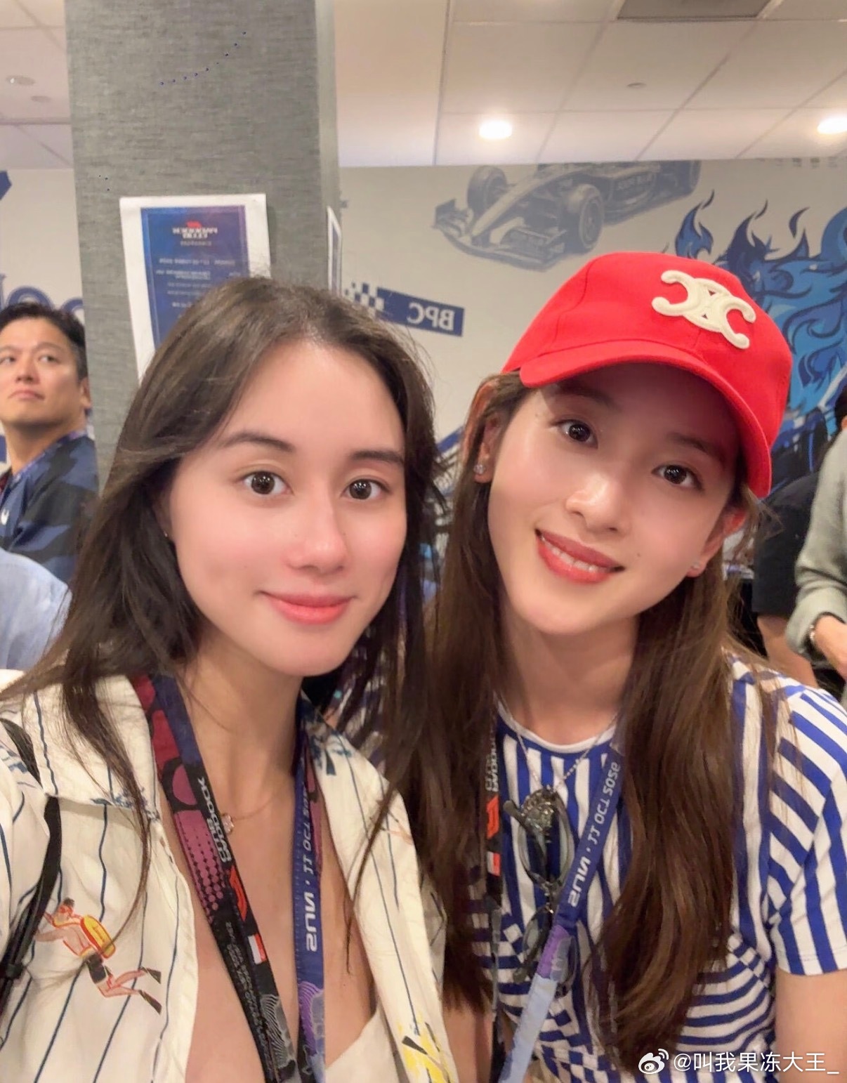 何超欣章泽天合照，章泽天去斯坦福上课了何超欣章泽天合照章泽天去斯坦福上课了 ​​