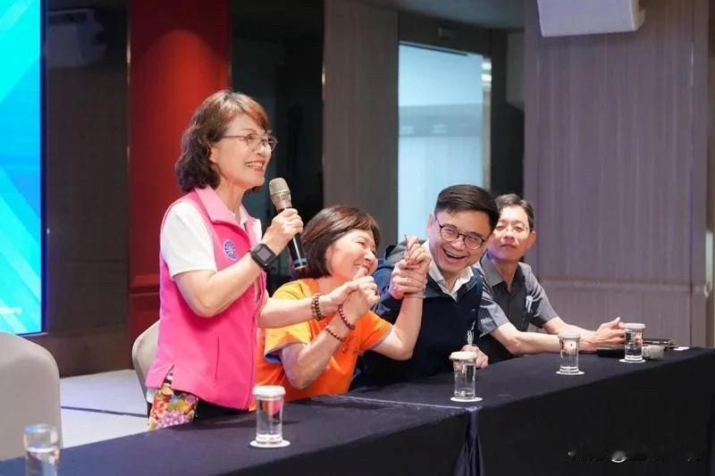 曾丽燕急灭火：场面话被过度解读 澄清力挺柯志恩选高雄市长
国民党要员曾丽燕11日