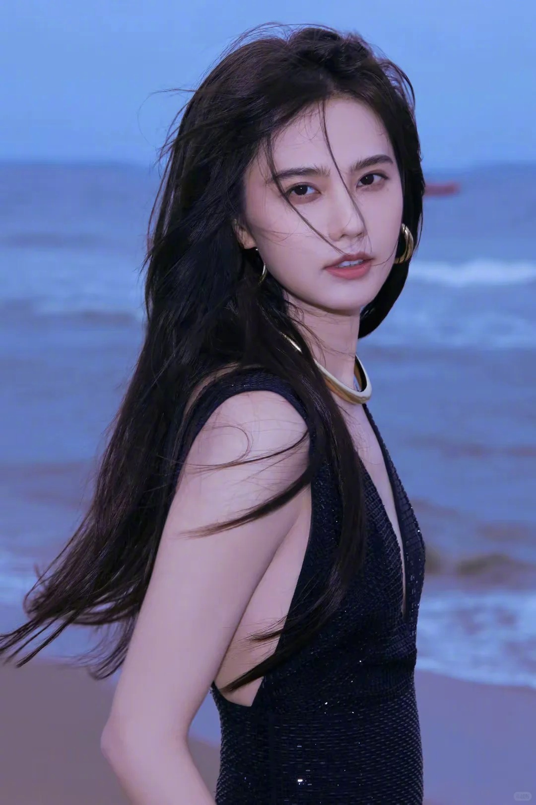 姜珮瑶百岁审美37套look 姜珮瑶在《南部档案》塑造的张海琪真的太出圈，馆长、